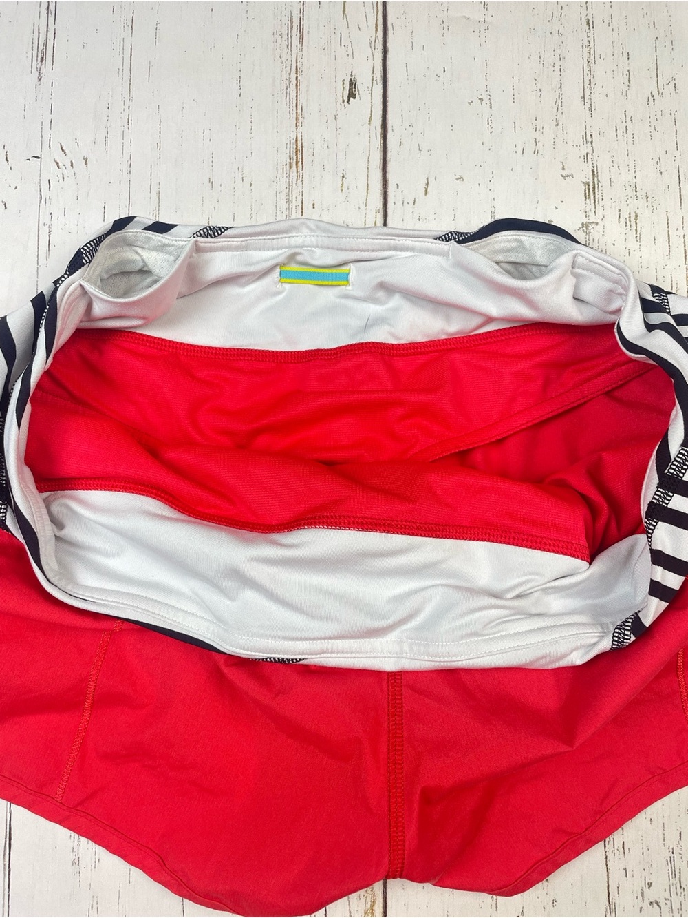 Lululemon Run: Speed Shorts Love Red Quilt Print 2.5” *Limited Edition - Picture 12 of 16